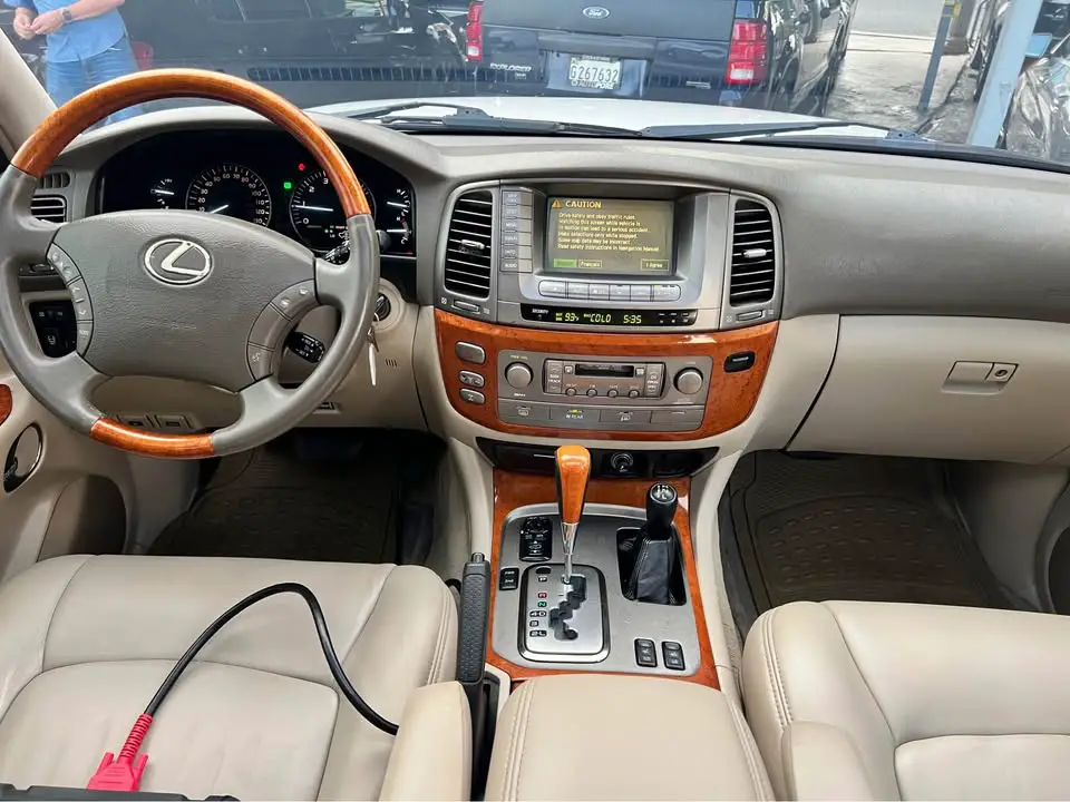 LEXUS LX470 2006 Foto 7281613-9.jpg