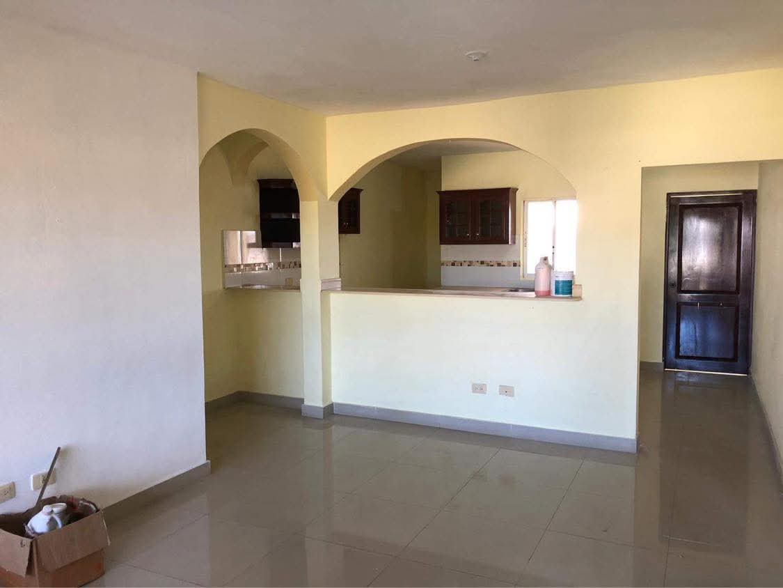 Venta De Edificio De 6 Apartamentos Cerca De La Playa Caleta En La Rom Foto 7281724-3.jpg