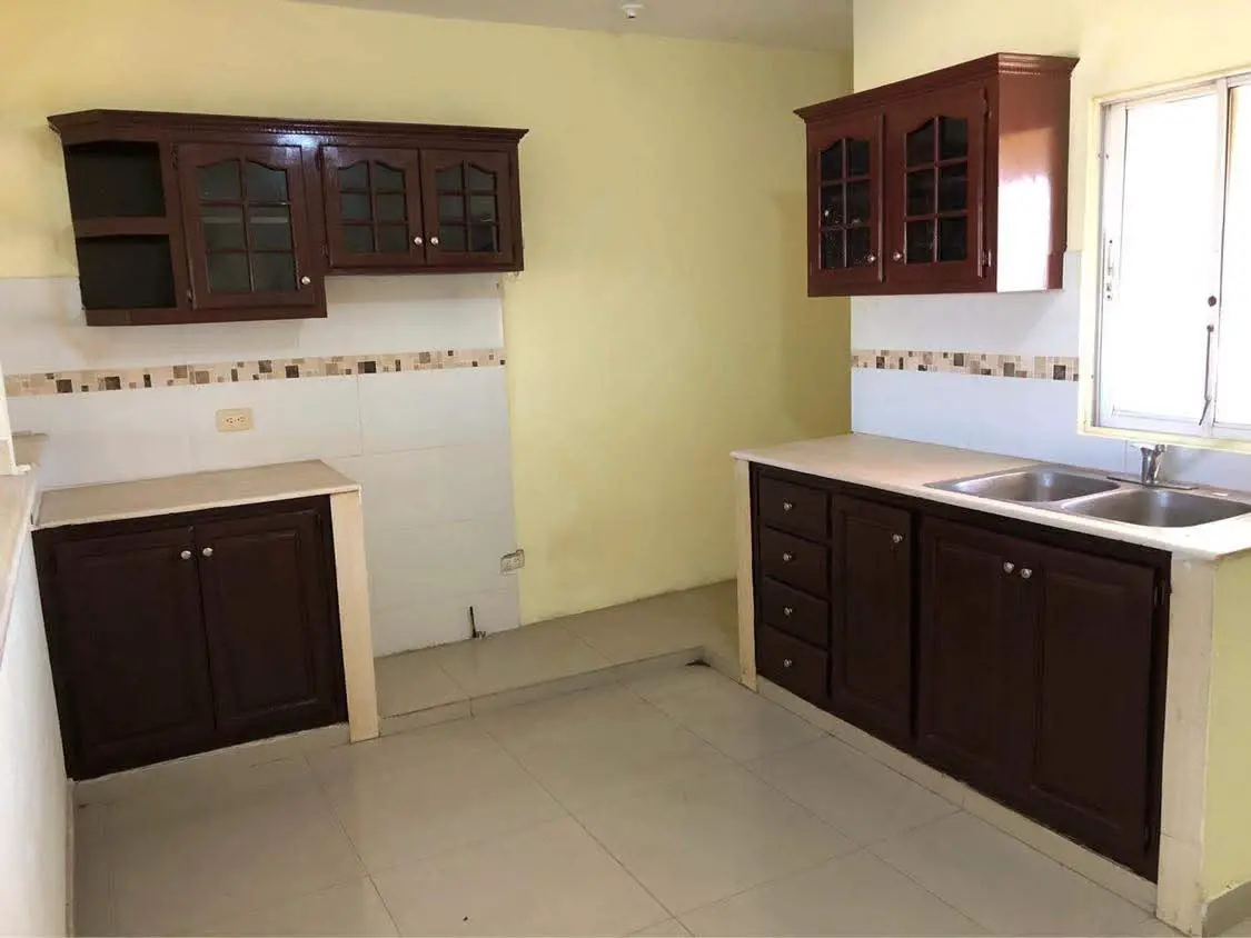 Venta De Edificio De 6 Apartamentos Cerca De La Playa Caleta En La Rom Foto 7281724-4.jpg