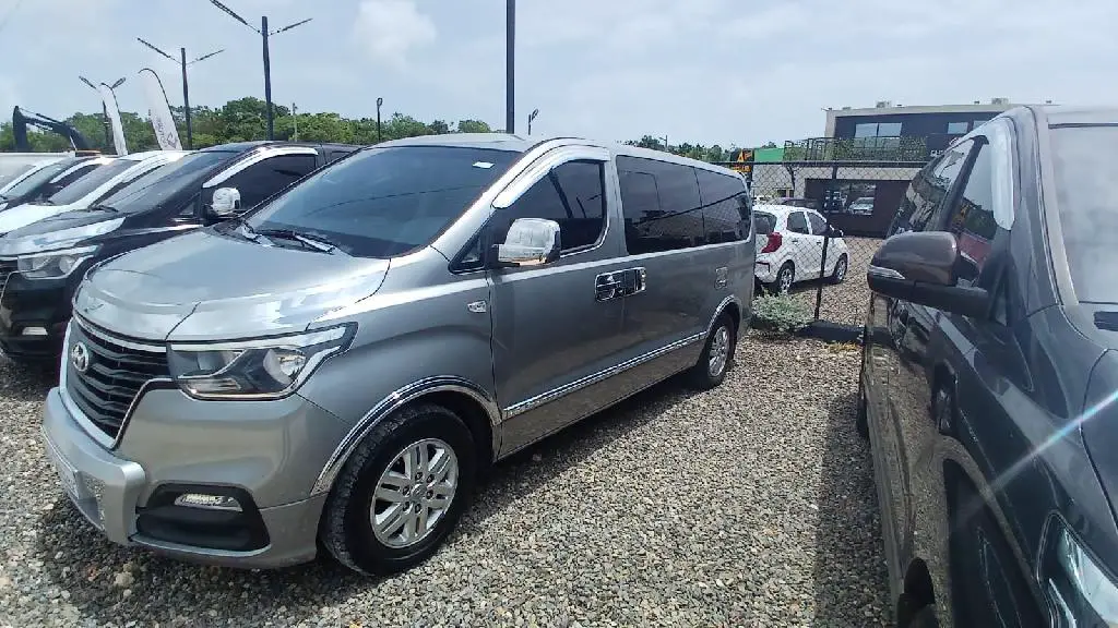 GRAND STAREX 2019 en La Altagracia Foto 7281835-2.jpg