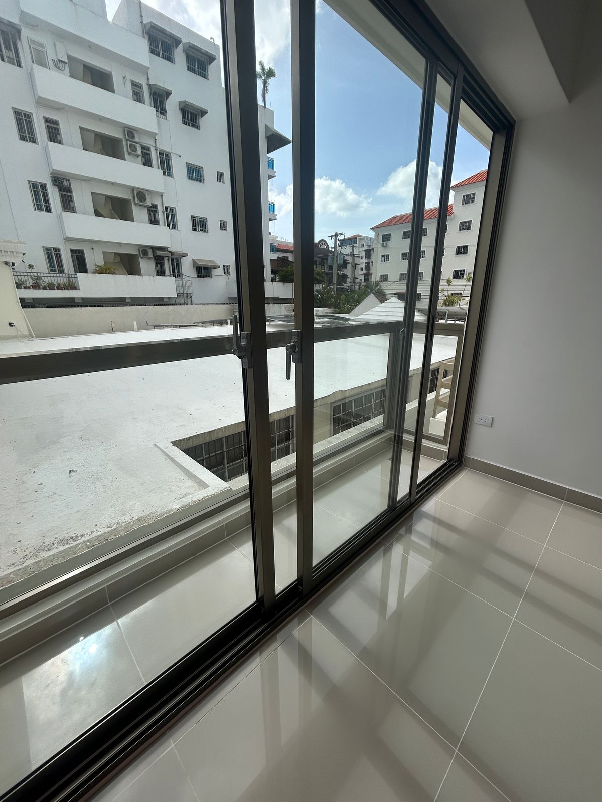 Apartamento en Venta El Millón Santo Domingo proximo a la Nuñez Foto 7282007-15.jpg