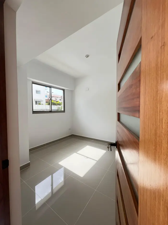 Apartamento en Venta El Millón Santo Domingo proximo a la Nuñez Foto 7282007-4.jpg