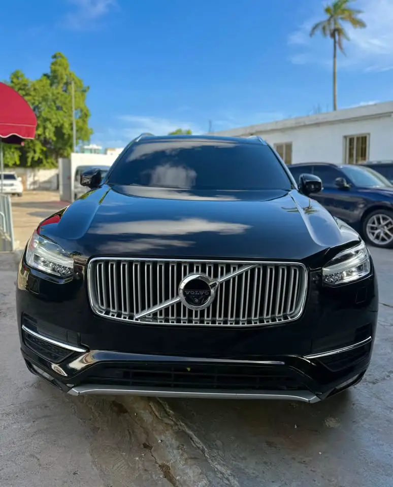 Volvo XC90 2016 T6 Inscription  Foto 7282009-6.jpg
