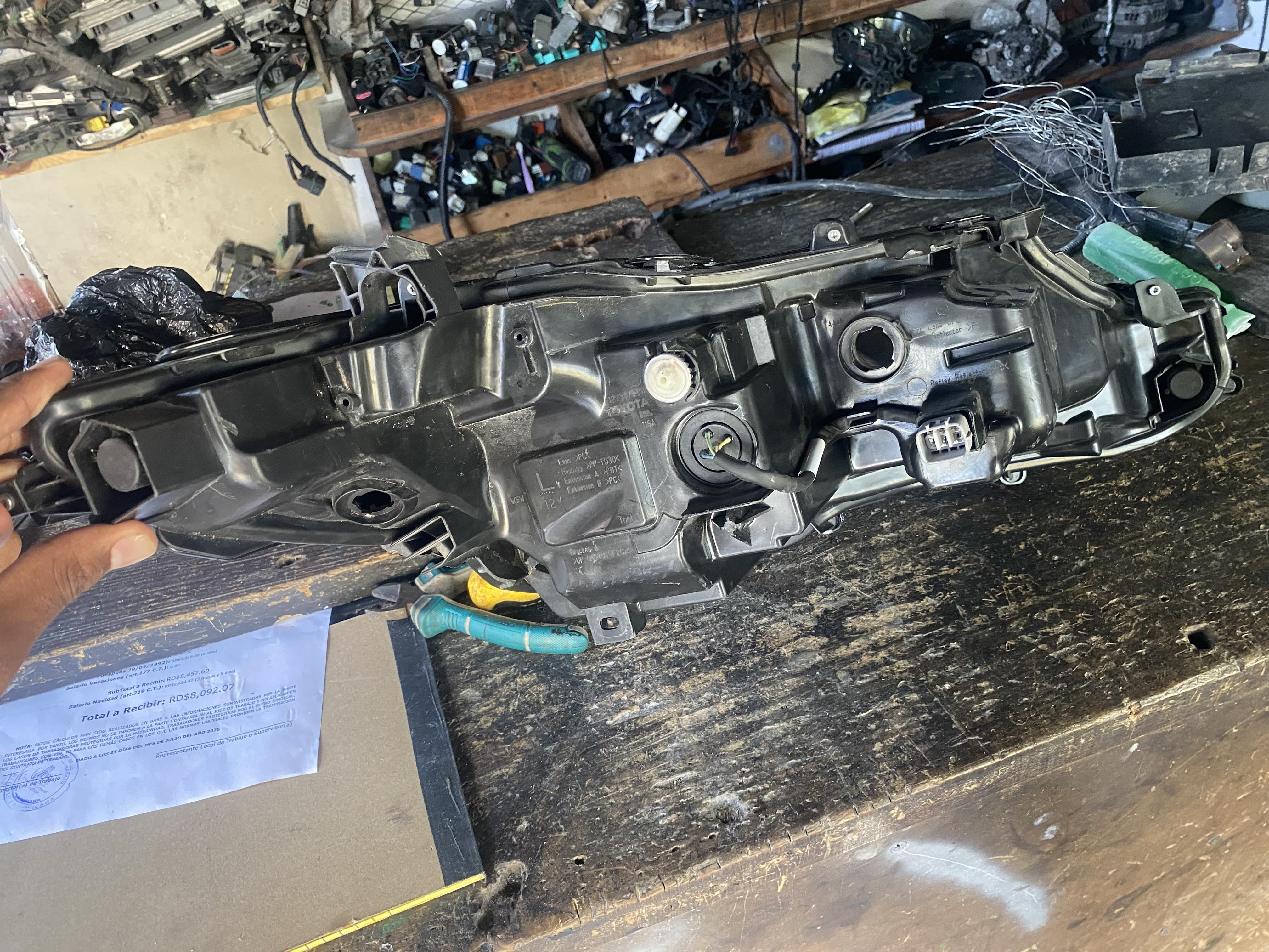 Pantalla de Toyota Camry 2020-2023 original no remplazo con poco uso Foto 7282093-3.jpg