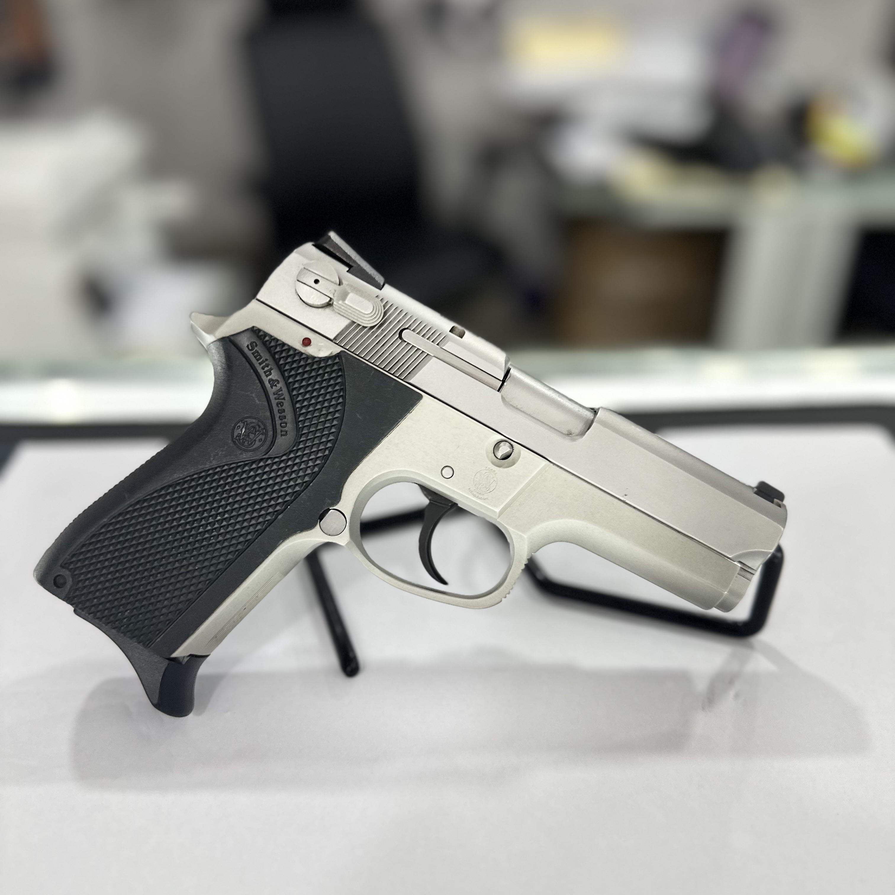 Smith y wesson 6906 Foto 7282106-2.jpg