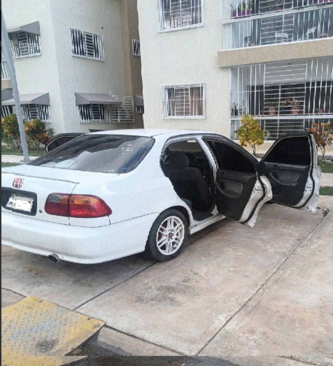 235 Honda Civic EX Americano  235 negociable  Foto 7282565-8.jpg