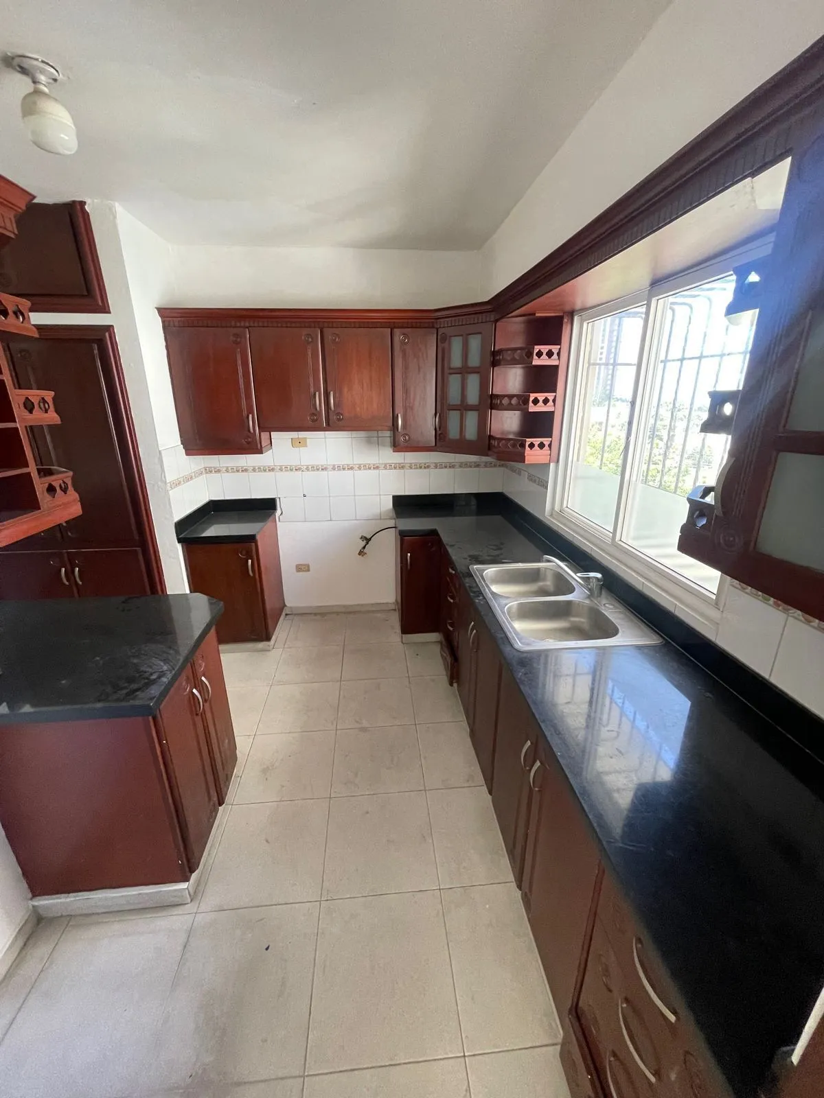 ALQUILO APARTAMENTO CACICAZGOS 5 NIVEL  Foto 7283000-6.jpg