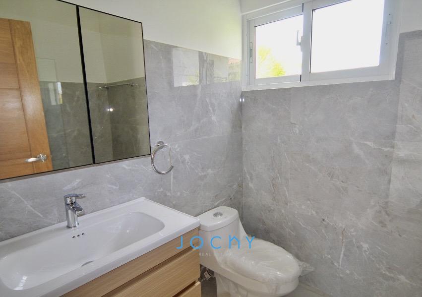 Jochy Real Estate vende villa en La Estancia Golf Resort La Romana R.D Foto 7283194-11.jpg