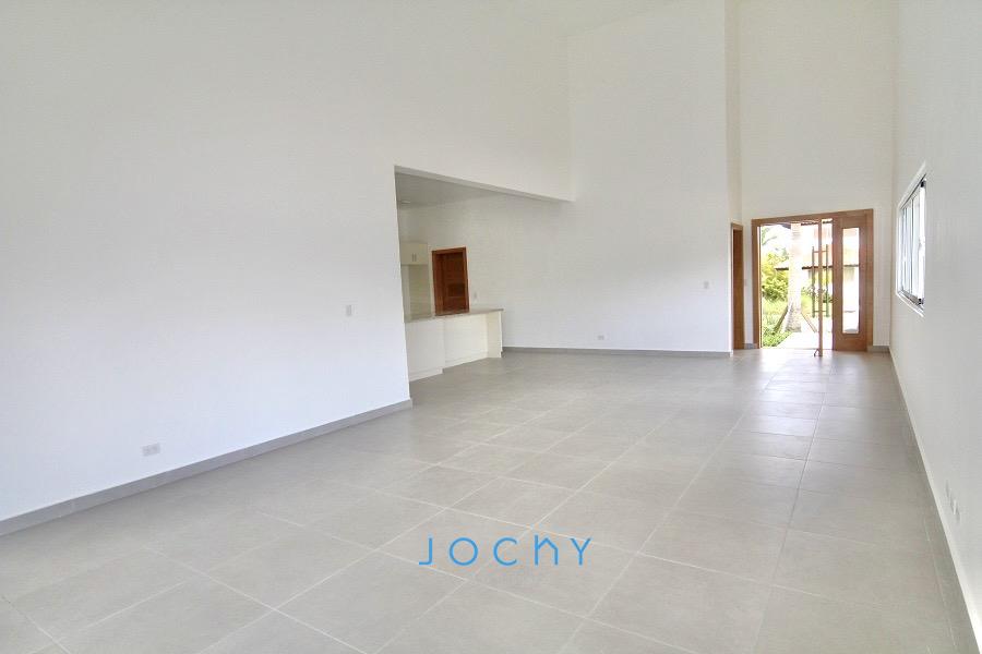 Jochy Real Estate vende villa en La Estancia Golf Resort La Romana R.D Foto 7283194-3.jpg