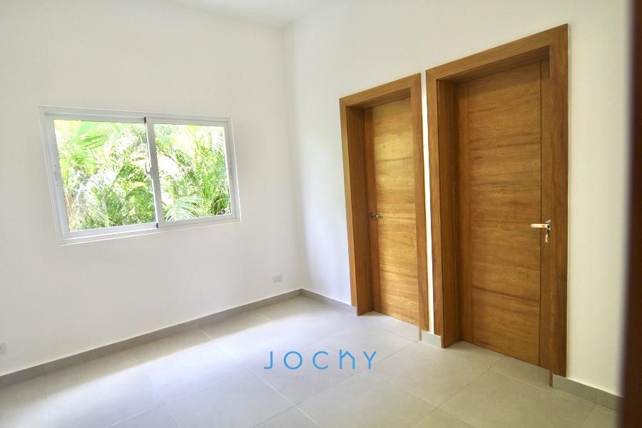 Jochy Real Estate vende villa en La Estancia Golf Resort La Romana R.D Foto 7283194-7.jpg