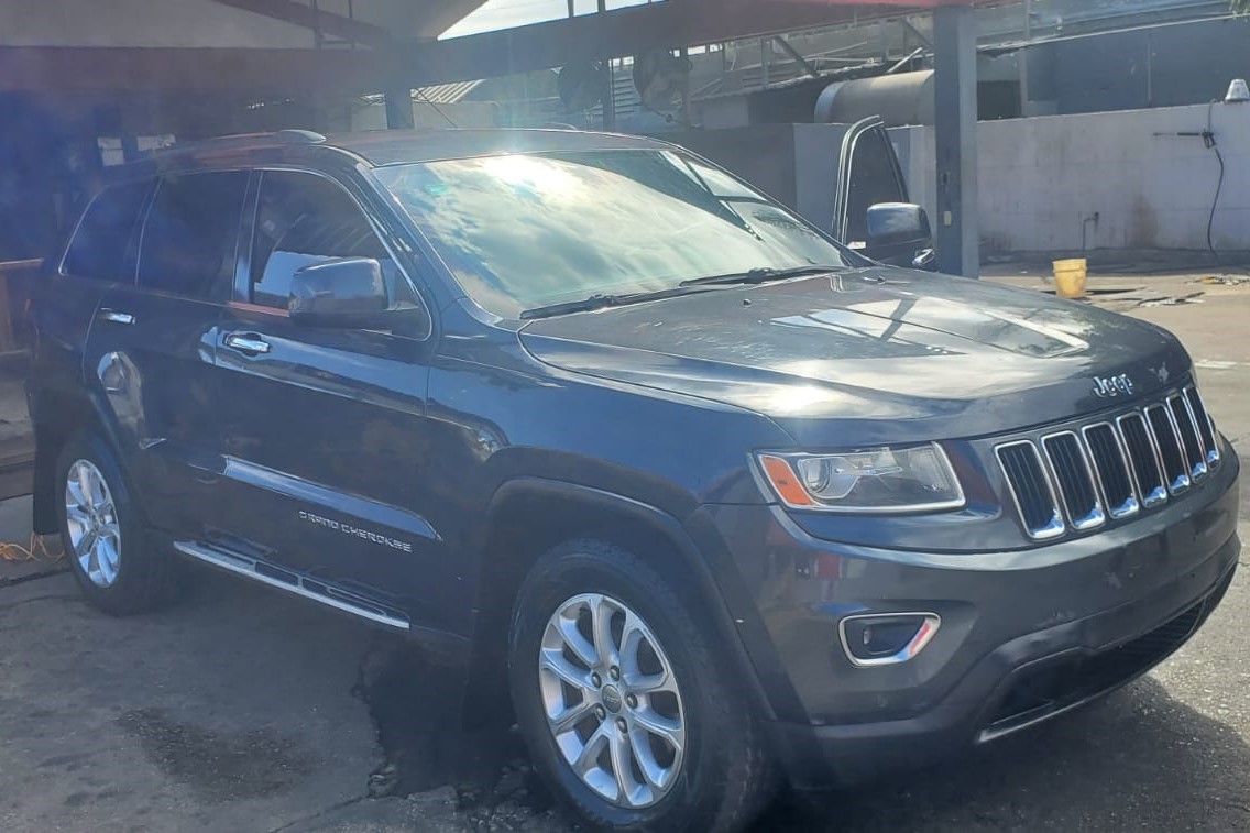 Jeep gran Cherokee Laredo 4X4 Oportunidad  Foto 7283212-1.jpg