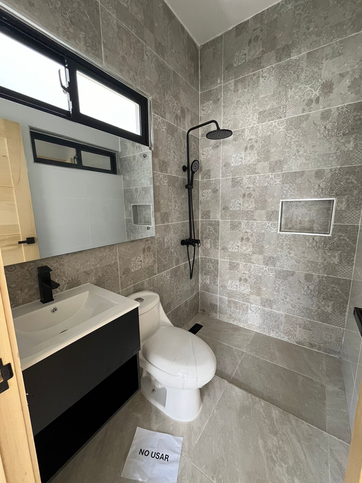 HERMOSAS CASAS TIPO VILLAS 3 Y 4 HABITACIONES 2 BAÑOS 1Y2 NIVELES !!! Foto 7283389-7.jpg