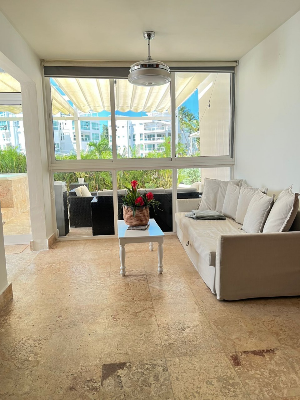 Vendo apartamento en la Romana  Foto 7283506-3.jpg