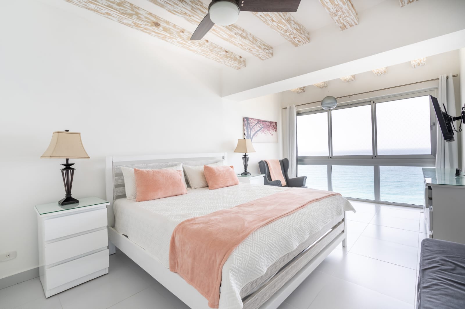VENDO APARTAMENTO UBICADO EN JUAN DOLIO Foto 7283515-6.jpg