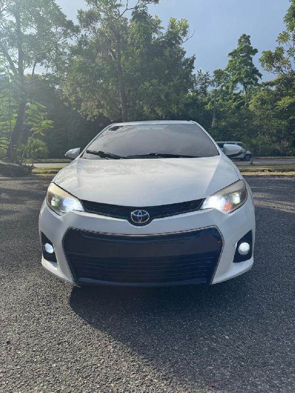 Toyota Corolla 2015 en excelente estado - Automático Foto 7283604-1.jpg