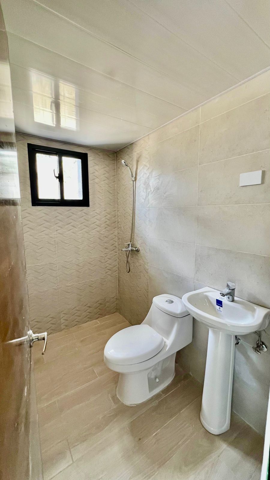 HERMOSO PROYECTO DE APARTAMENTO EN SANTO DOMINGO OESTE  Foto 7283623-10.jpg