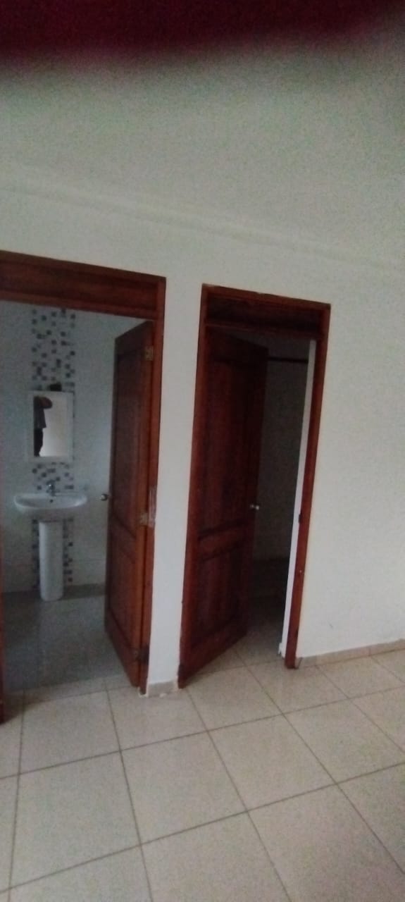 Alquila aparta estudio en el Residencial Santo Domingo Oeste Foto 7283689-7.jpg