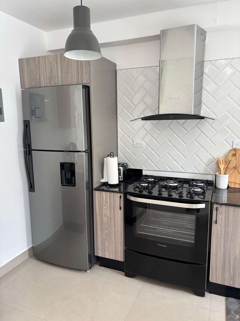 Apartamento nuevo amueblado en torre moderna en Bella Vista Foto 7283725-2.jpg