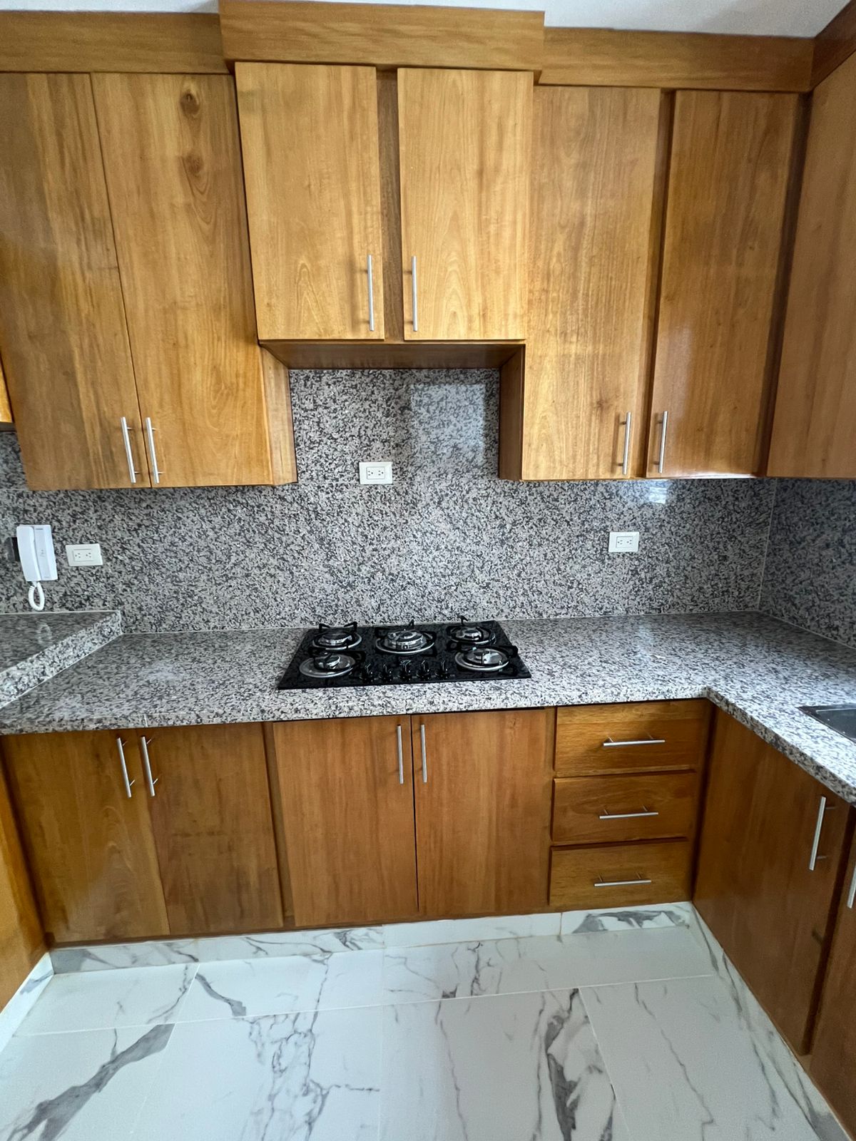 ???? EN VENTA – Casa Próxima a la Zona Franca de Rafey Santiago R.D. Foto 7284026-11.jpg
