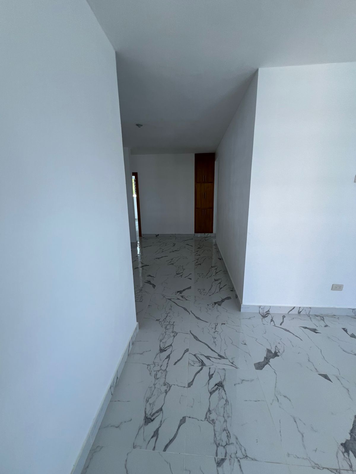 ???? EN VENTA – Casa Próxima a la Zona Franca de Rafey Santiago R.D. Foto 7284026-8.jpg