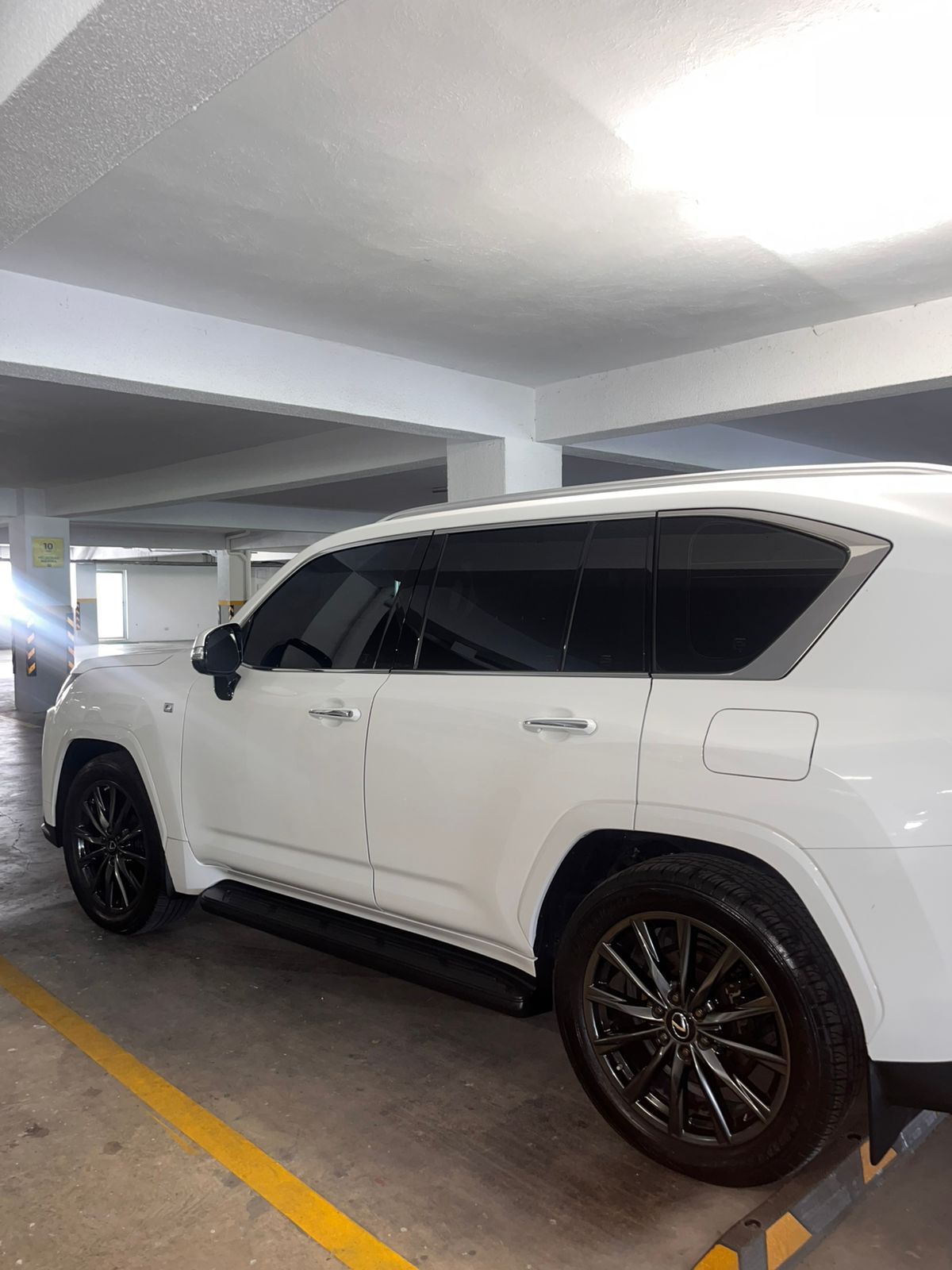 ATENCIÓN PURGA RD ???? ???? SE VENDE Lexus LX 600 F Sport 2023 COMO N Foto 7284040-12.jpg