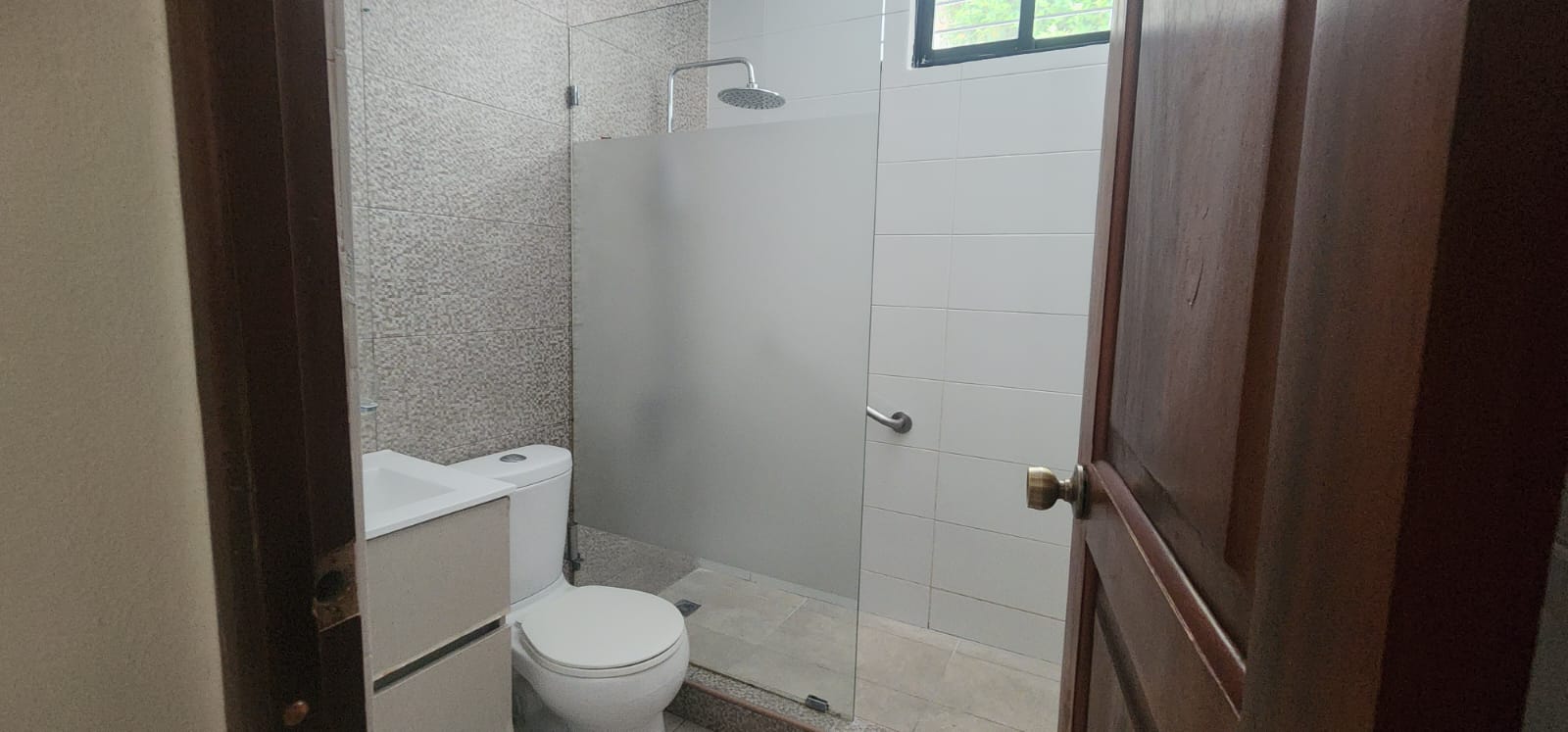 ???? Casa en Renta – Cerros de Gurabo II Santiago Foto 7284470-6.jpg