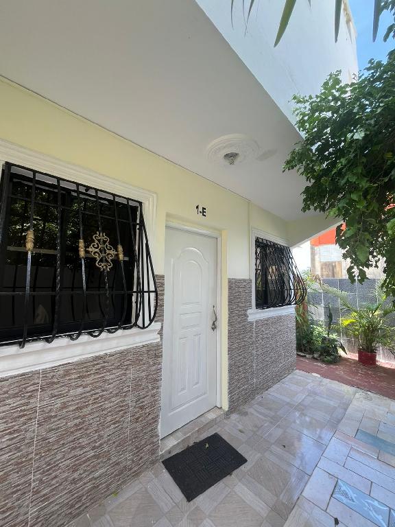 Apartaestudio 1 Hab. – Av. Independencia KM 10  Foto 7284533-2.jpg