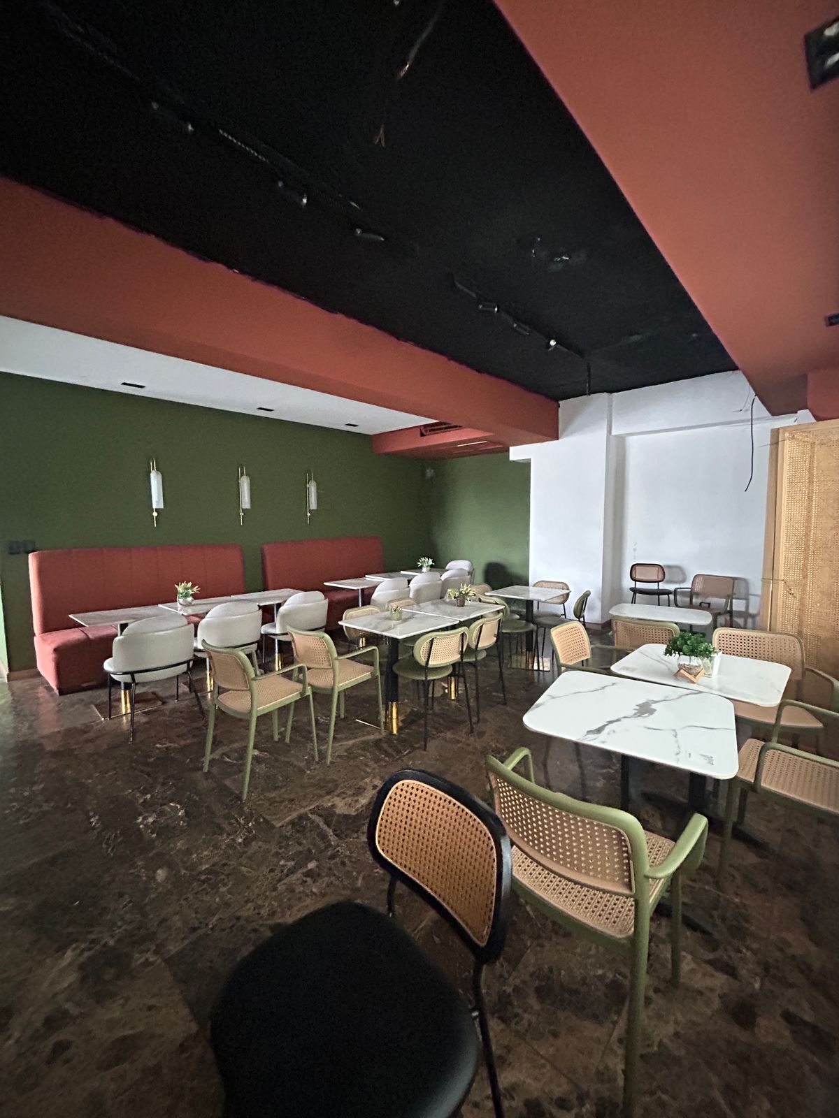 Alquiler de local comercial en plaza moderna en los prados  Foto 7284625-7.jpg