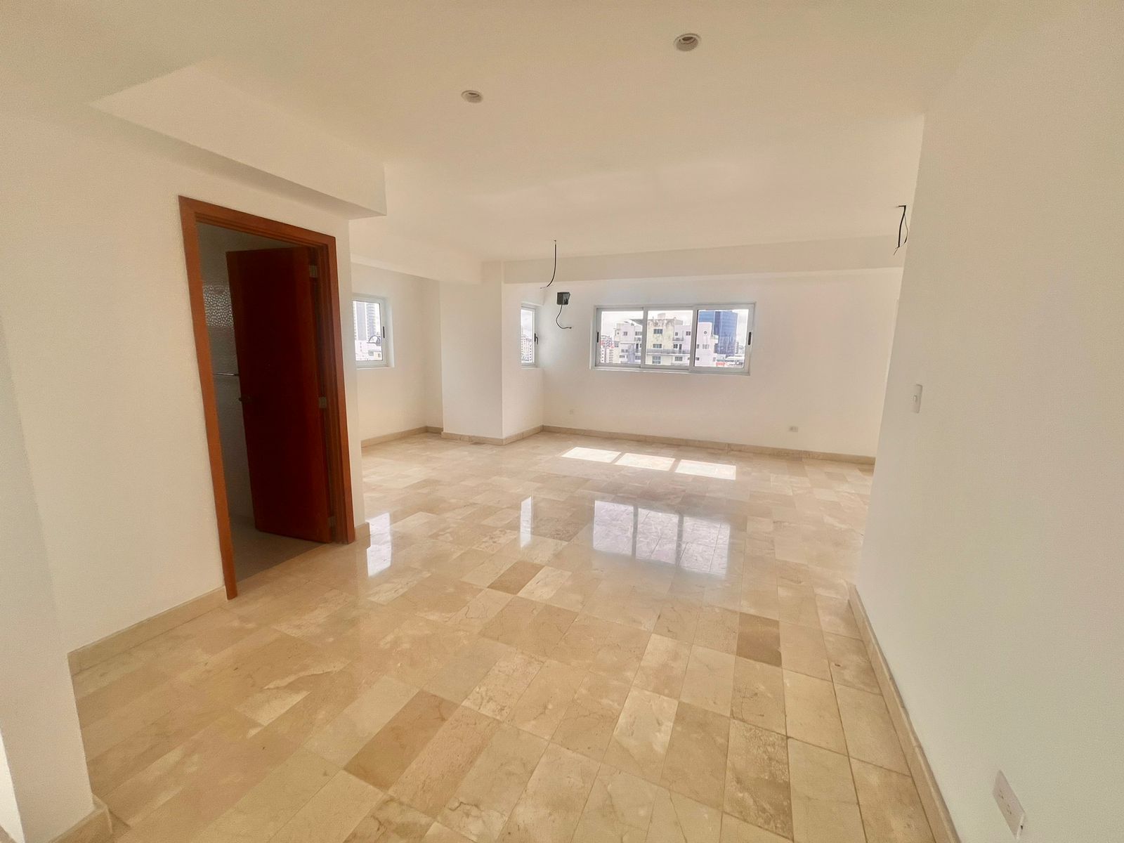Vendo apartamento Torre TRV en Santo domingo este  Foto 7284659-10.jpg