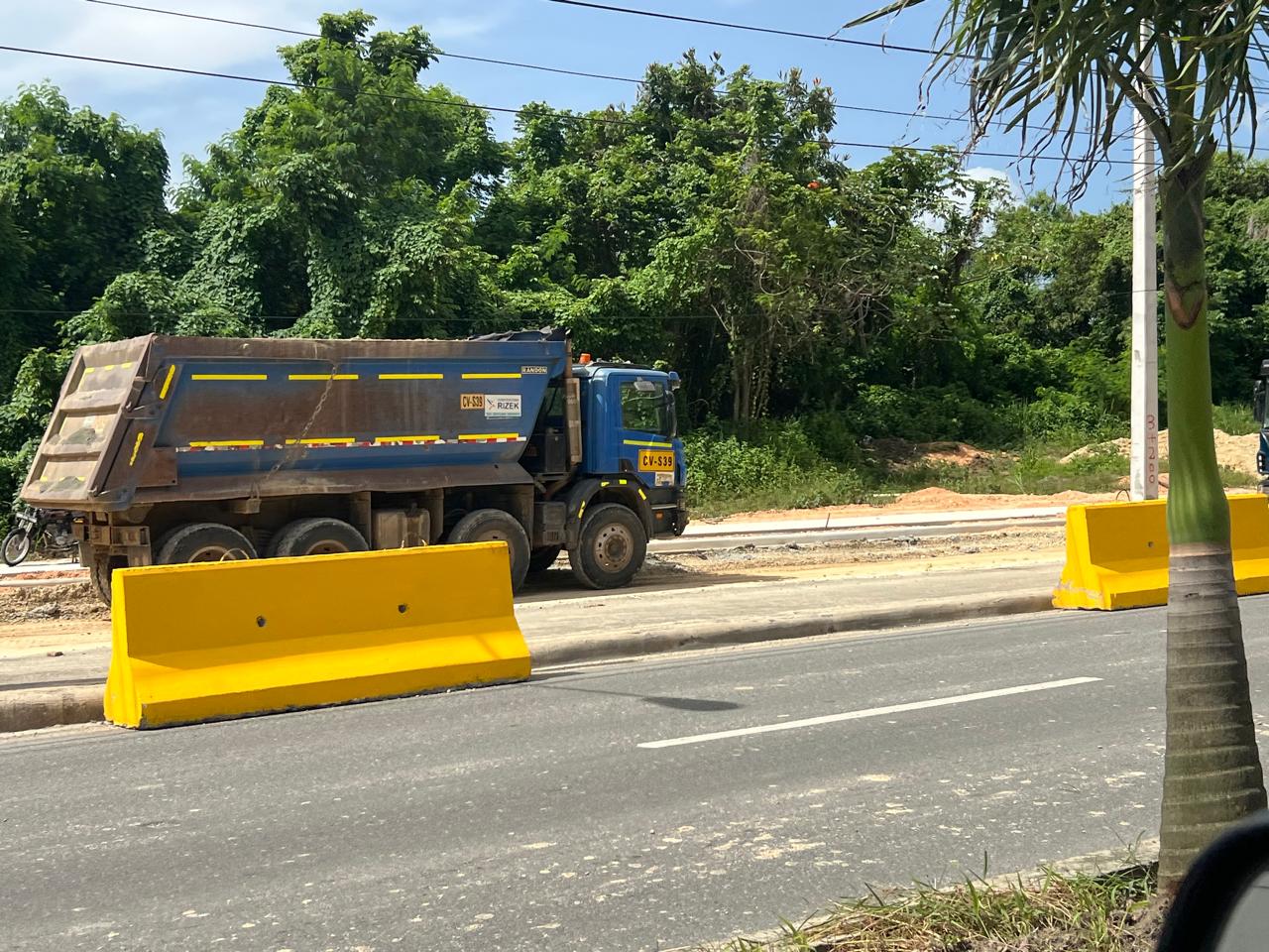 VEND0 82000 MTS.2 DE TERRENO EN LA MISMA REPUBLICA DE COLOMBIA A PASOS Foto 7284747-3.jpg