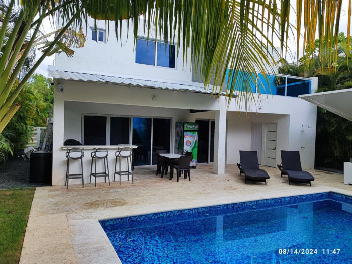 VILLA EN VENTA EN PLAYA NUEVA ROMANA Foto 7284958-13.jpg