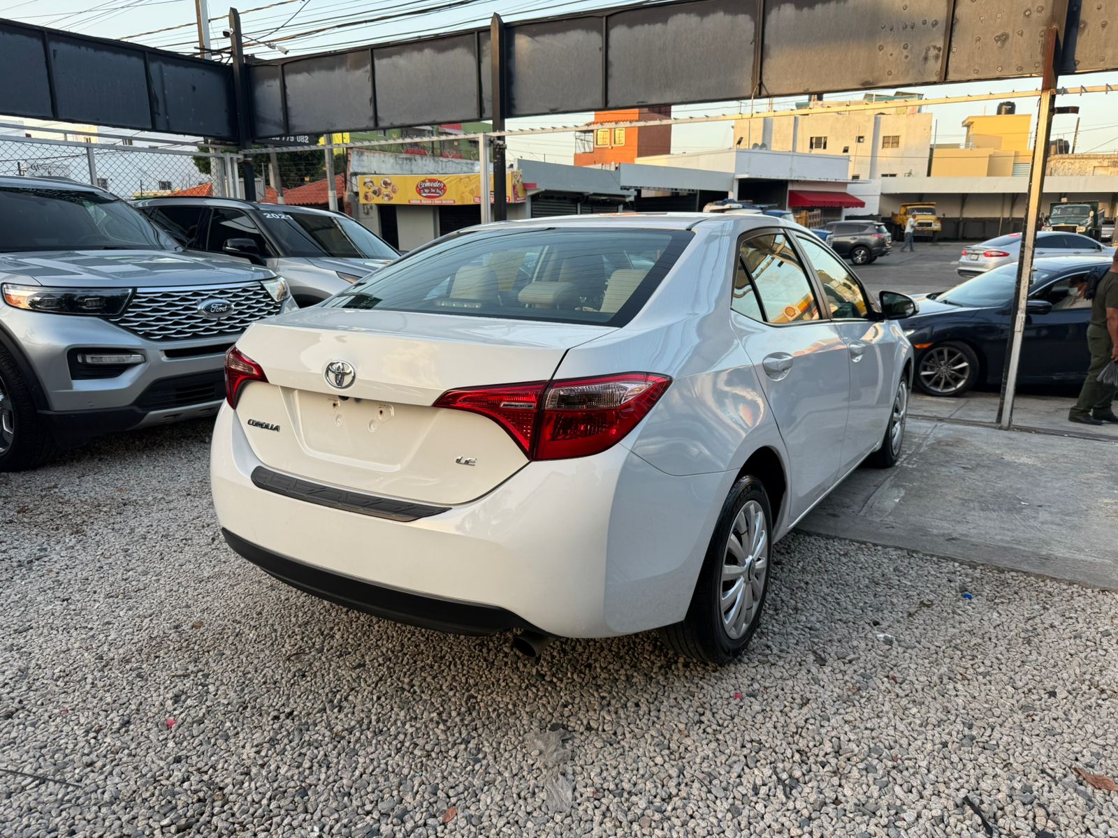 Toyota Corolla LE 2019 Foto 7285072-4.jpg