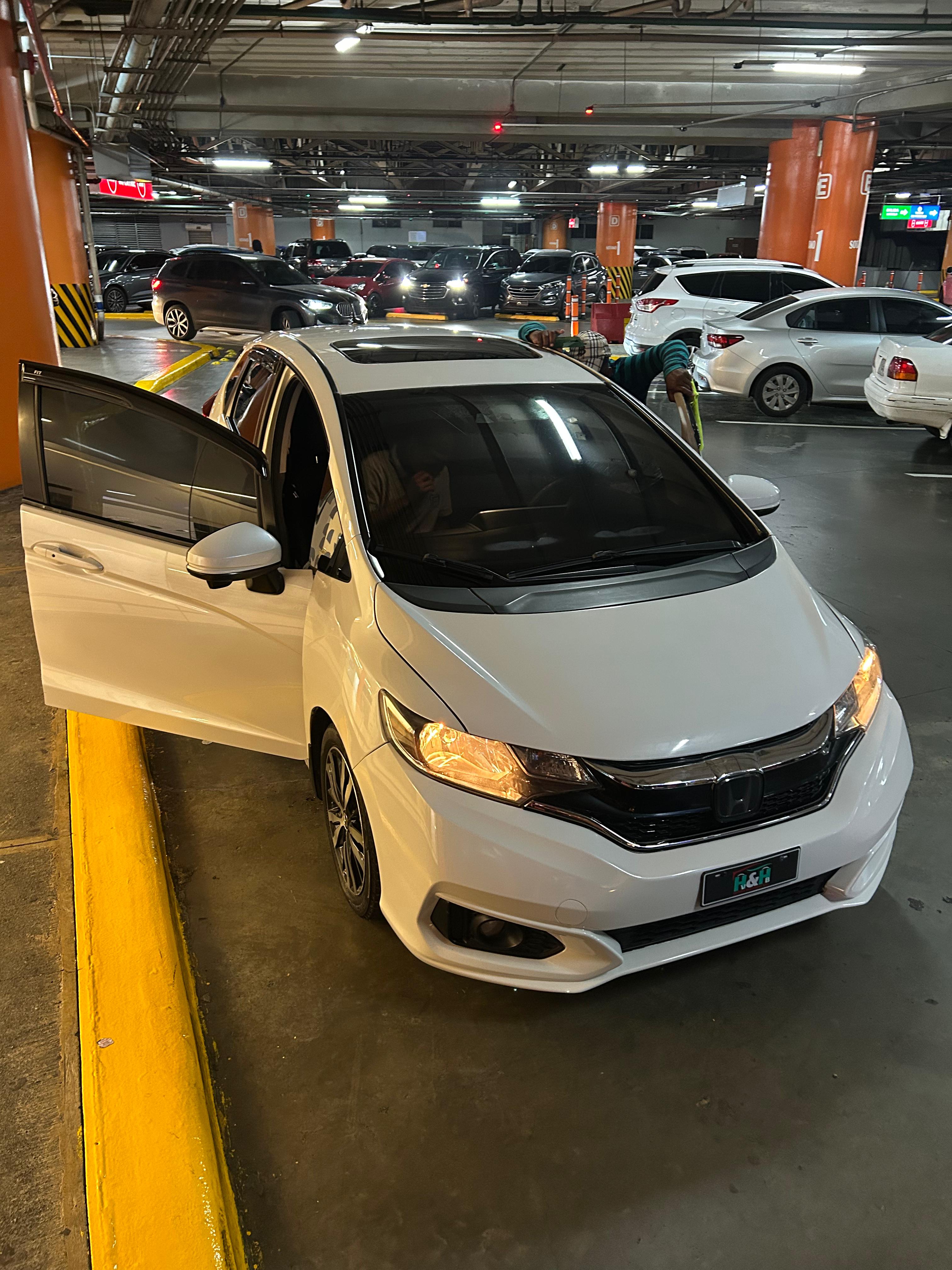 HONDA Fit Ex AMERICANA  en Santo Domingo DN Foto 7285195-9.jpg