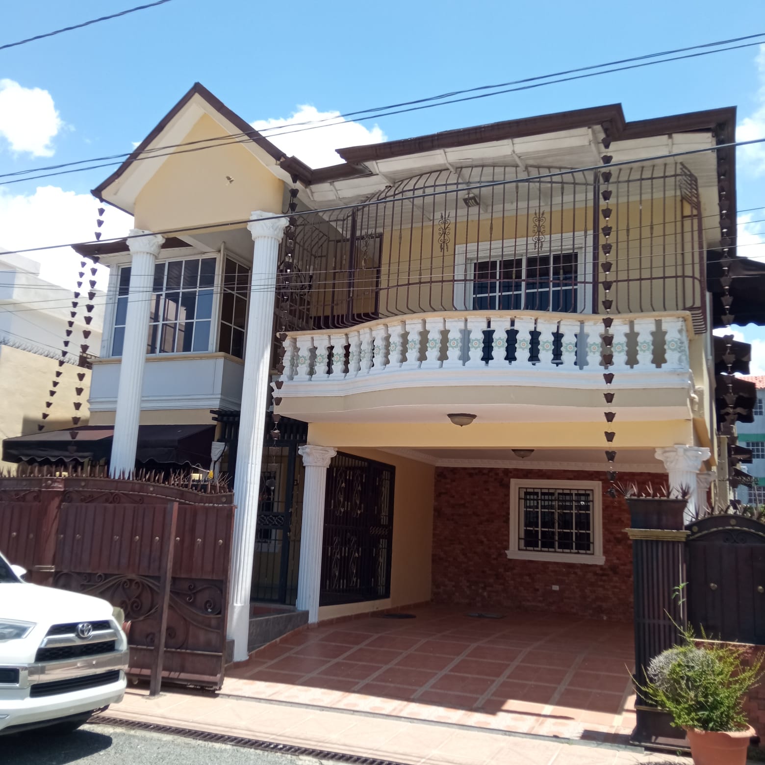 Casa en venta de 3 niveles en la Zona Oriental S.D.E. Foto 7285367-15.jpg
