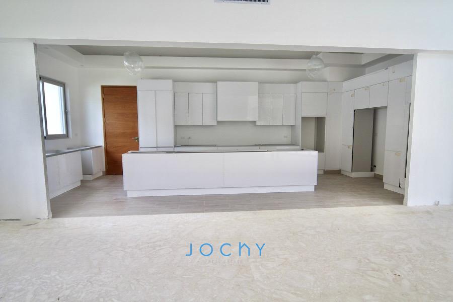 Jochy Real Estate vende villa en Casa de Campo La Romana R.D Foto 7285454-5.jpg