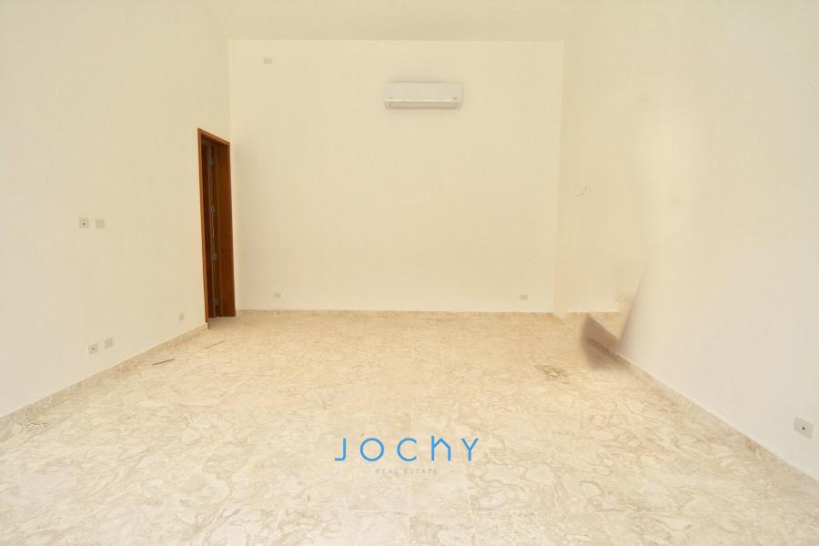 Jochy Real Estate vende villa en Casa de Campo La Romana R.D Foto 7285454-9.jpg