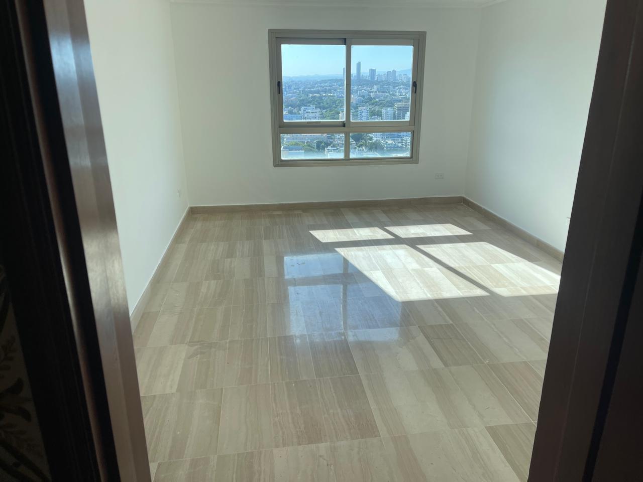 Apartamento de 2 Habitaciones en Venta en el Malecon. Foto 7285877-6.jpg