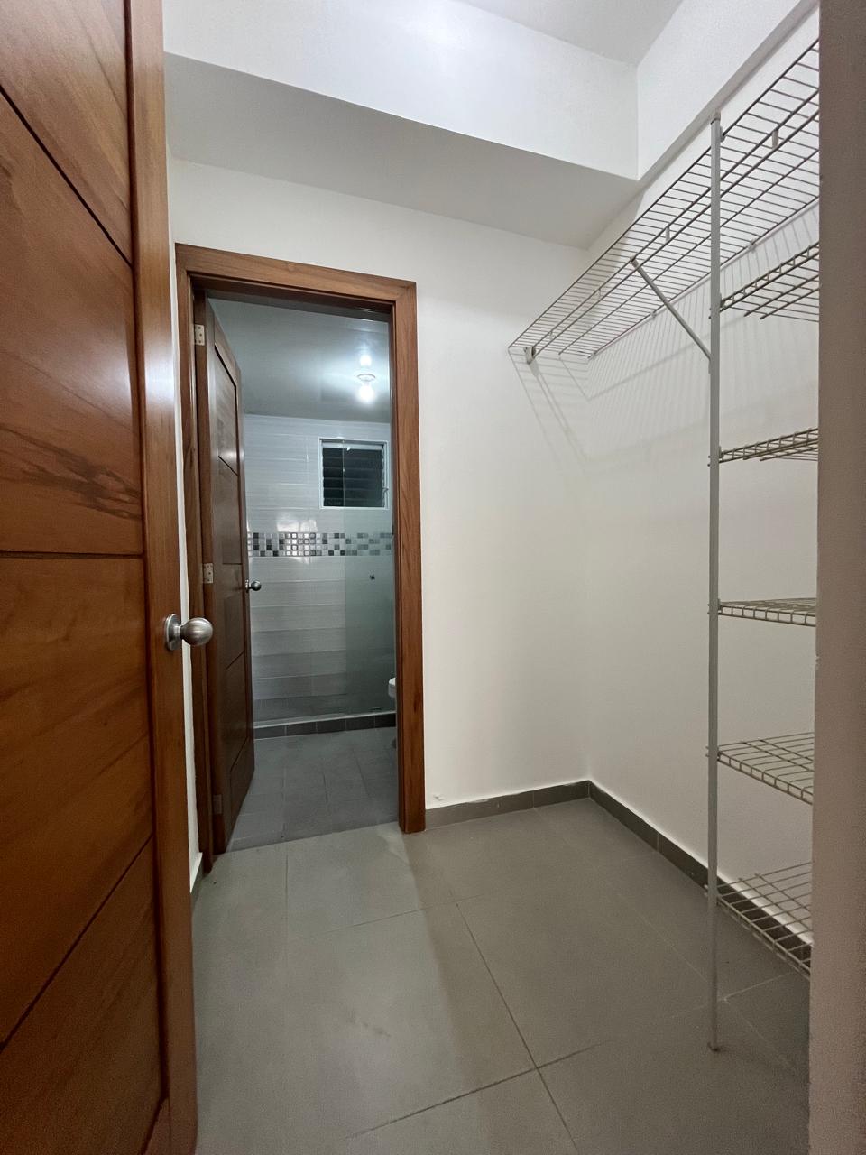 Apartamento en alquiler en el Naco Foto 7286277-6.jpg
