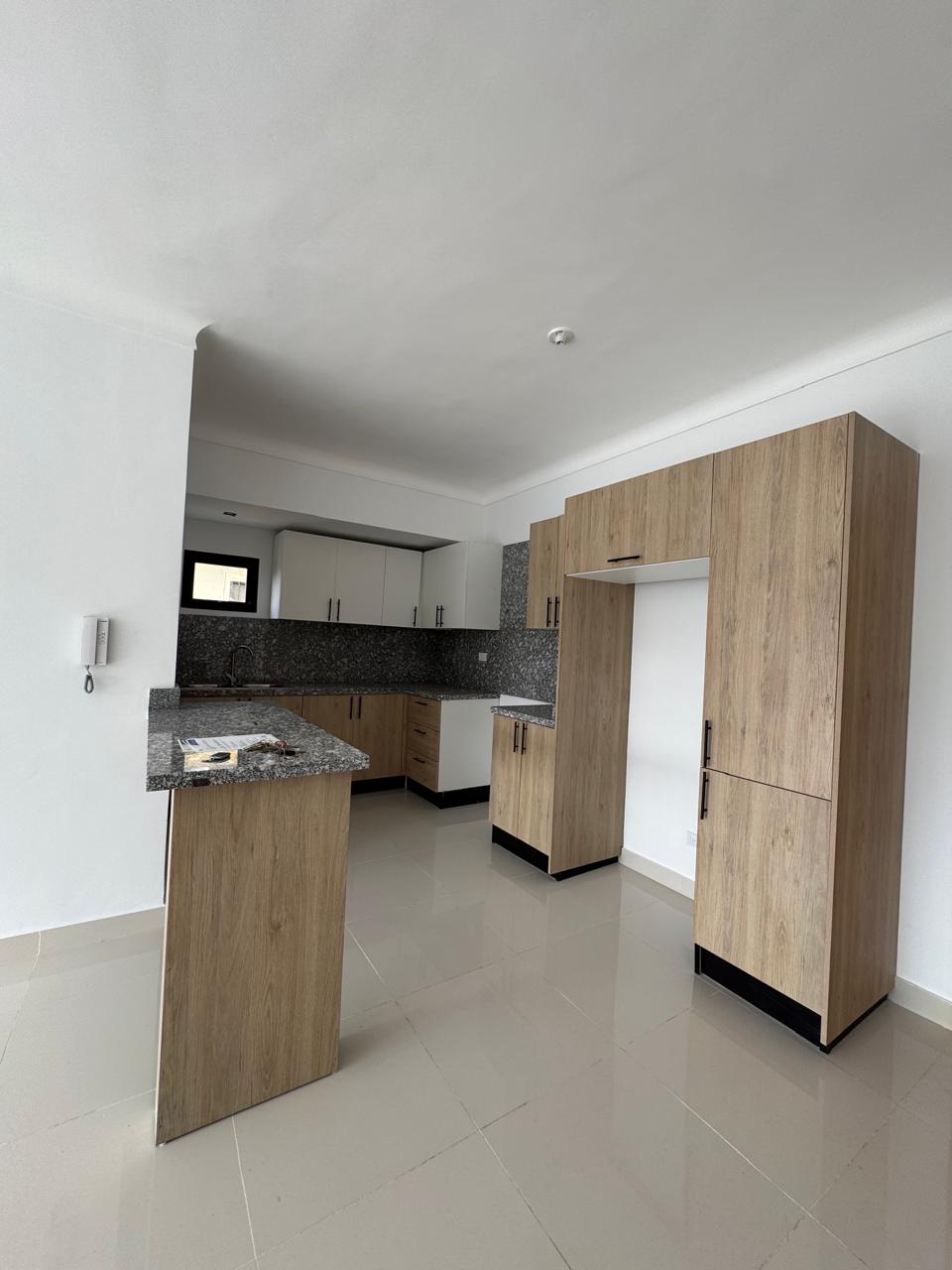 LUJOSO APARTAMENTO EN RESIDENCIAL RENACIMIENTO DISTRITO NACIONAL  Foto 7286960-9.jpg