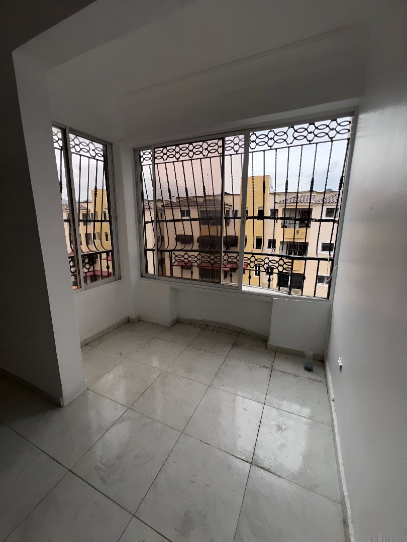 VENTA DE 4TO NIVEL EN HACIENDA GUTIERREZ EN GURABO Foto 7287534-1.jpg