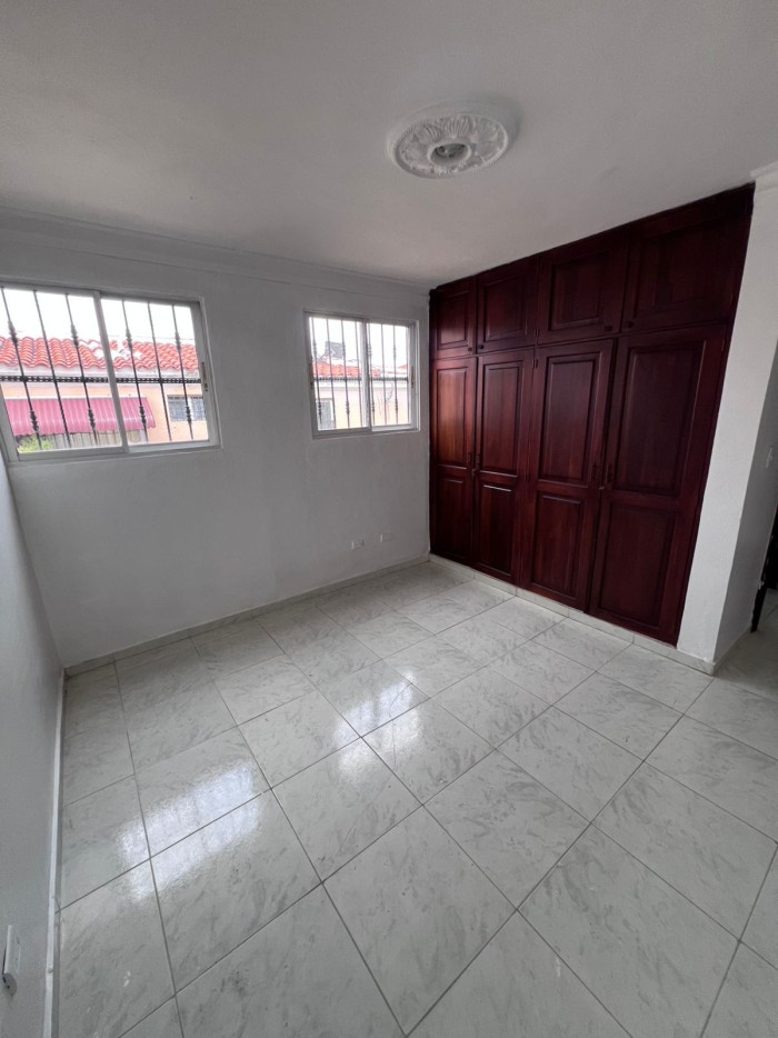 VENTA DE 4TO NIVEL EN HACIENDA GUTIERREZ EN GURABO Foto 7287534-6.jpg