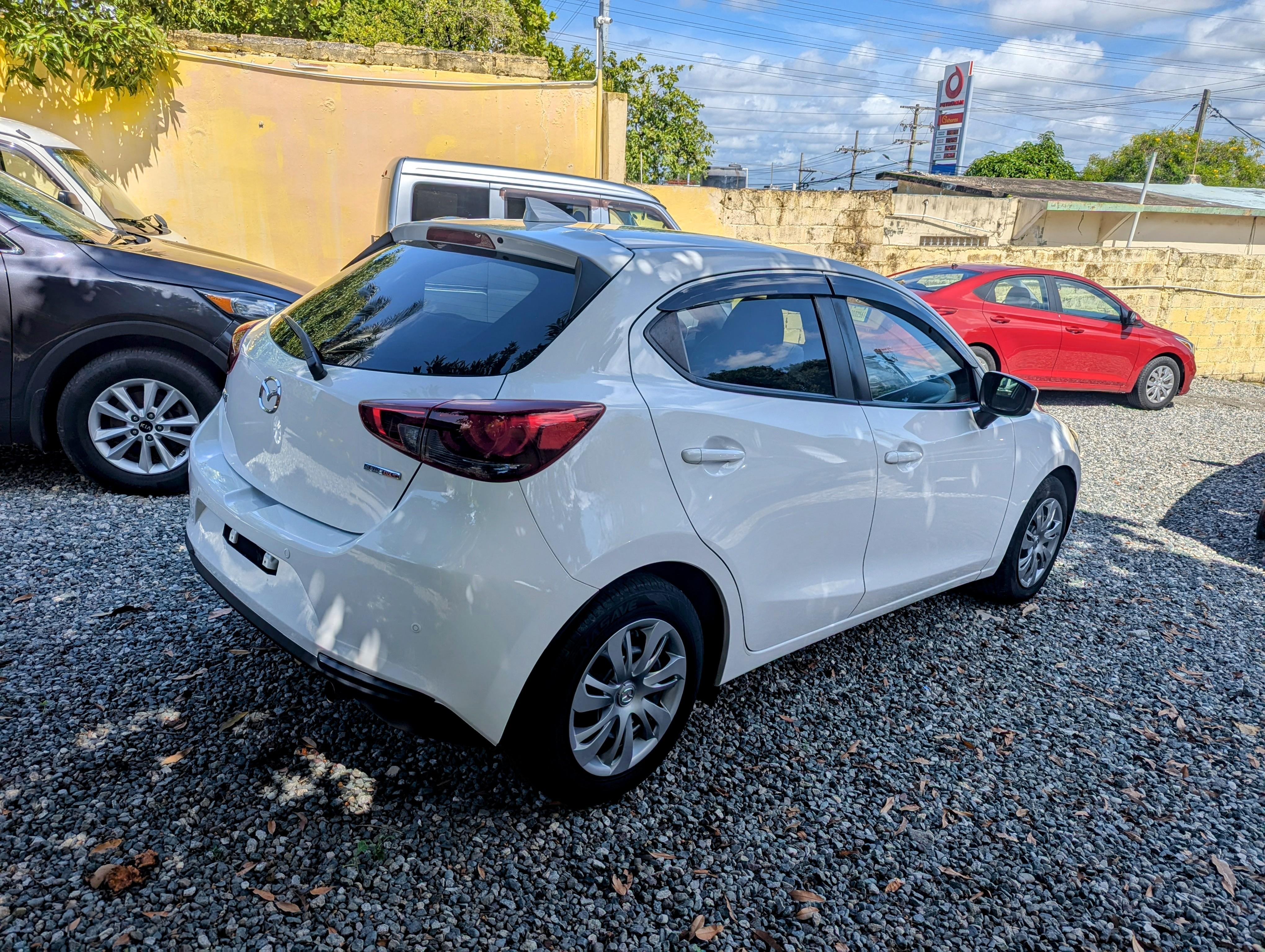MAZDA MAZDA 2 2020 Foto 7287570-3.jpg