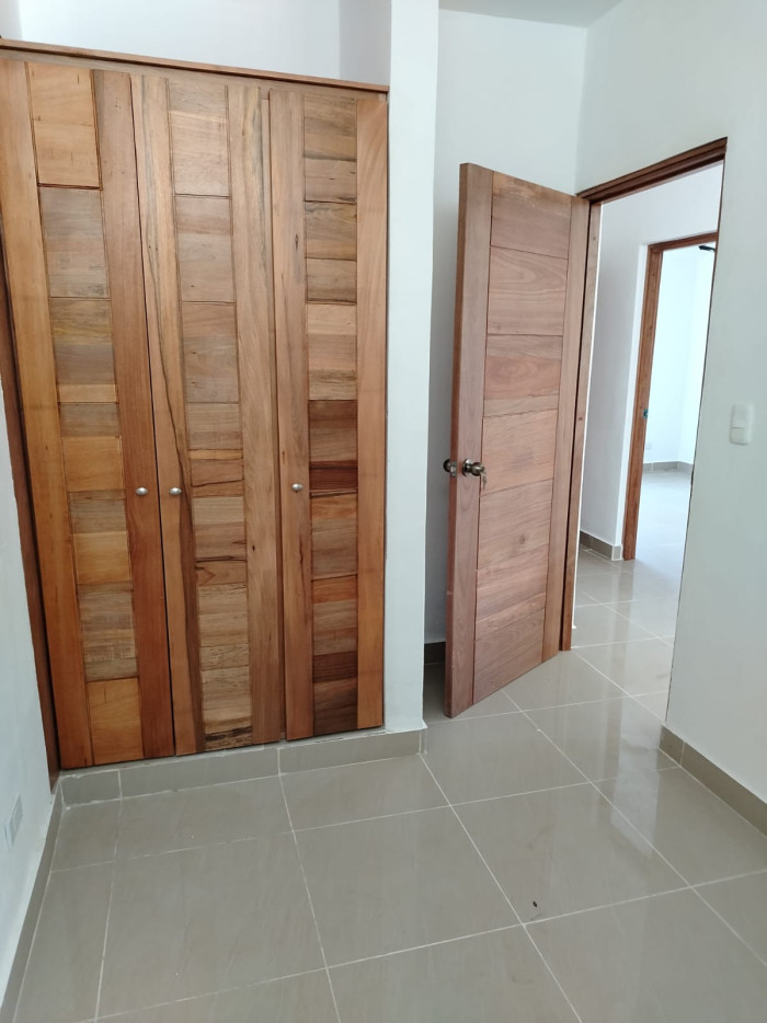  APARTAMENTO EN VENTA  EN 3ER PISO – SANTO DOMINGO OESTE Foto 7287617-4.jpg
