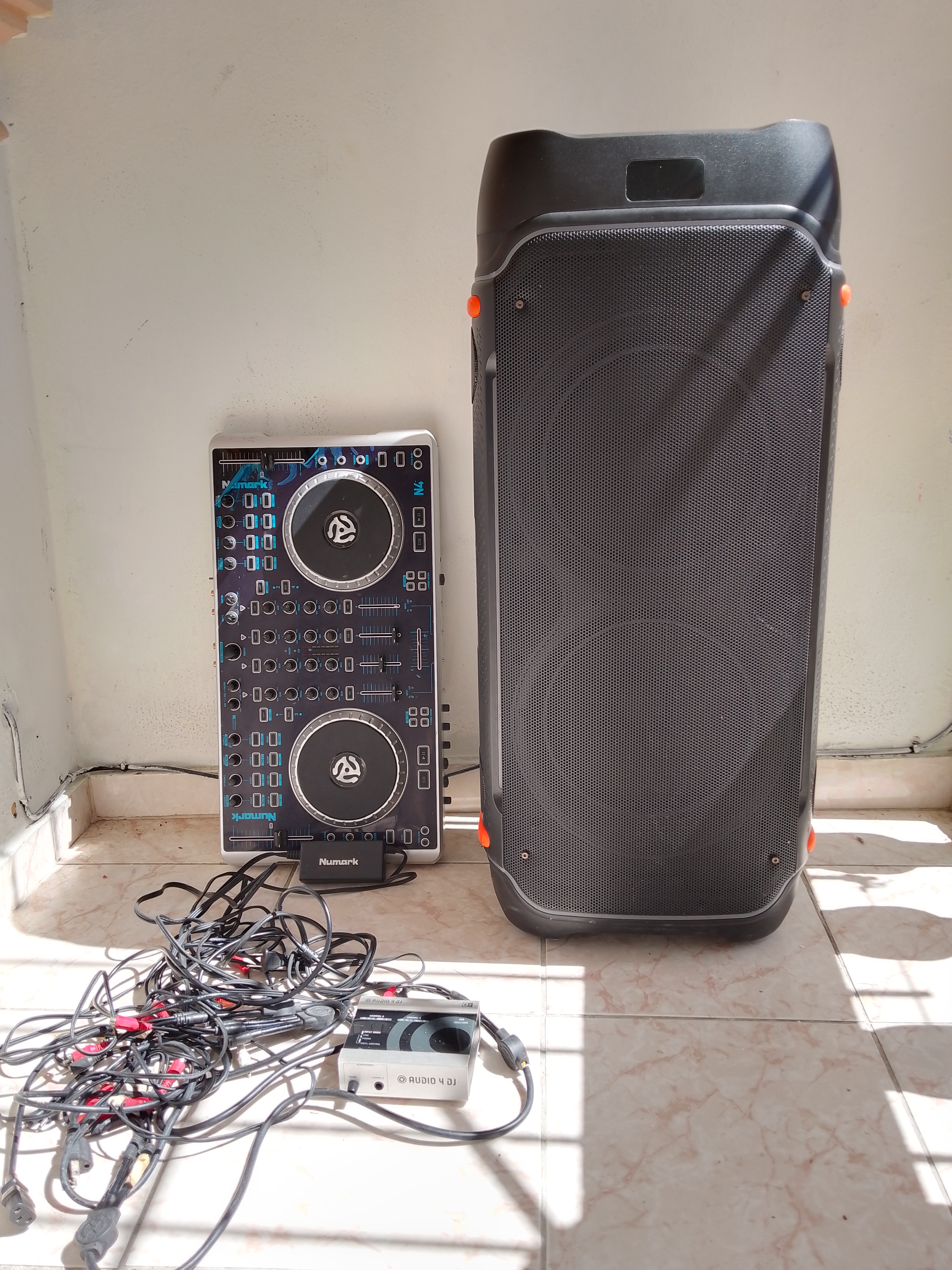 Equipo dj profesional en oferta Foto 7287771-8.jpg