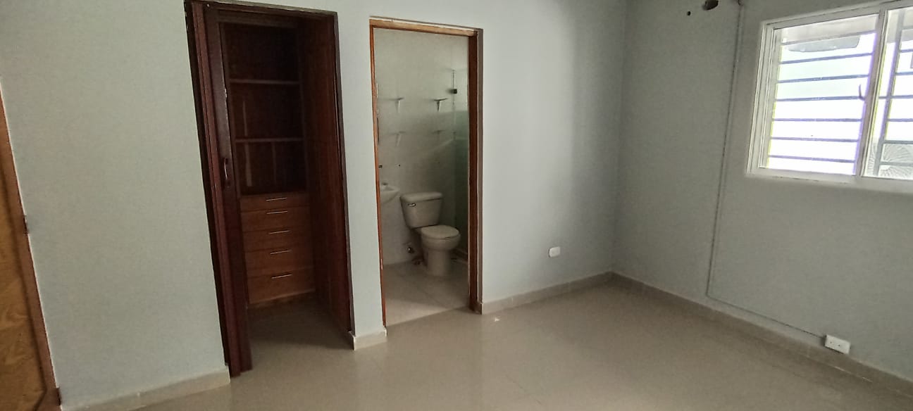 VENDO APARTAMENTO EN ALTOS  DE ALAMEDA Foto 7287979-3.jpg