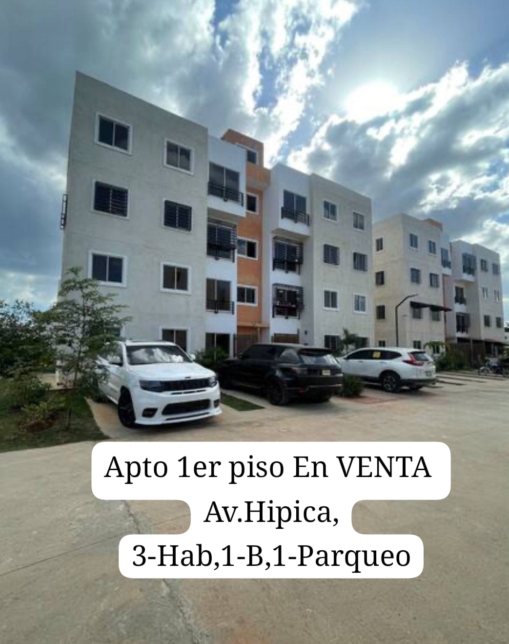 Apto en VENTA en la Av Hípica 1er piso 3-Hab 1-B 1-Parqueo Prox Aut Sa Foto 7288004-1.jpg