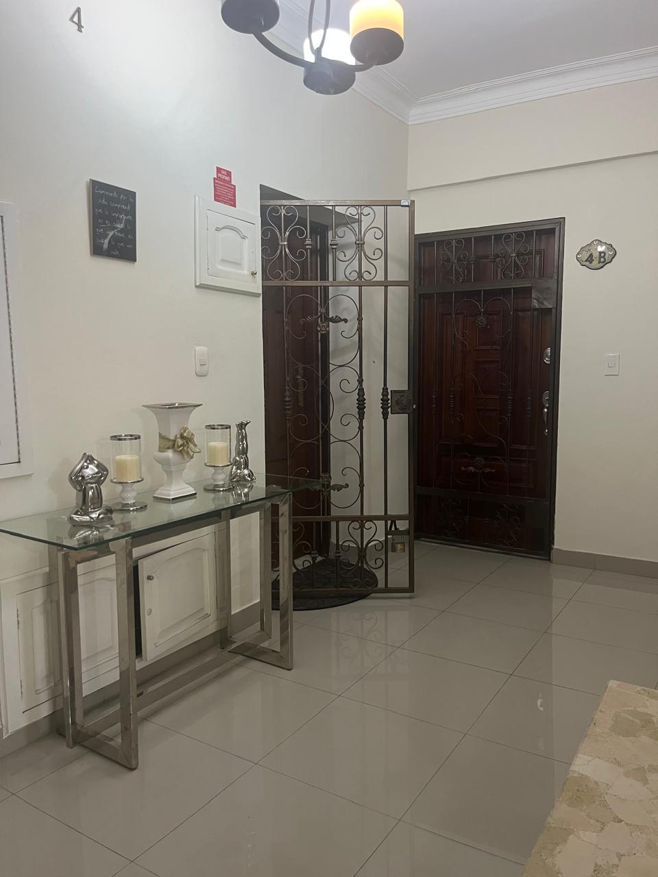 Apartamento amueblado en alquiler en el Naco Foto 7288011-7.jpg