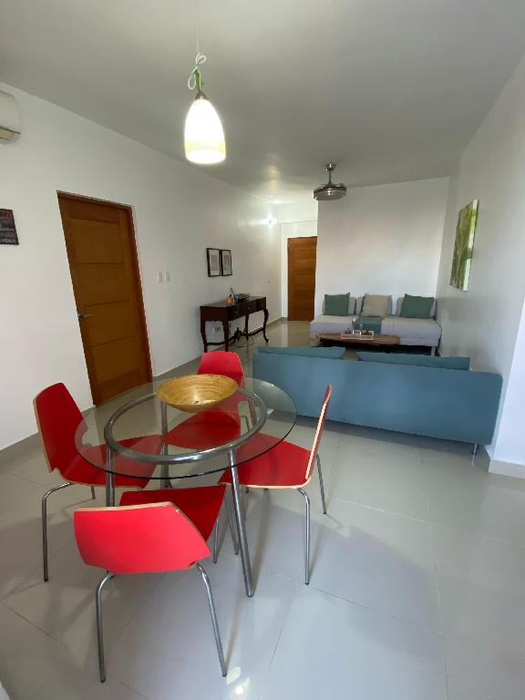 ALQUILO EN GAZCUE APARTAMENTO 4 NIVEL Foto 7288013-3.jpg