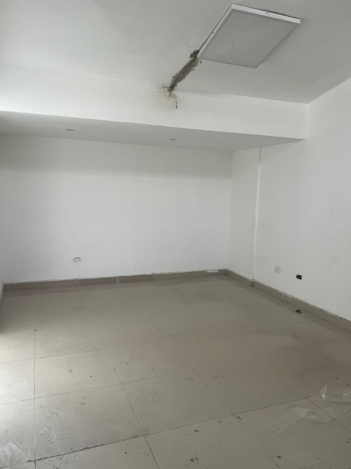 Oportunidad de Alquiler!  – 53.9 m en 3er Nivel-Av. Los Proceres  Foto 7288304-4.jpg