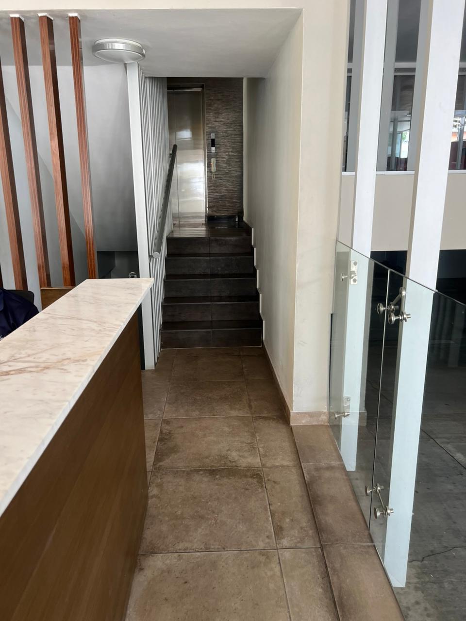 Se alquila Amplio y estrategico de 2 Habitaciones en Urbanizacion Real Foto 7288399-3.jpg